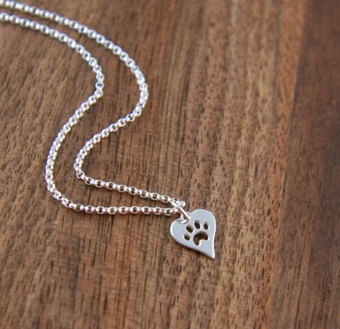 Choker Dog Paw Heart Necklace